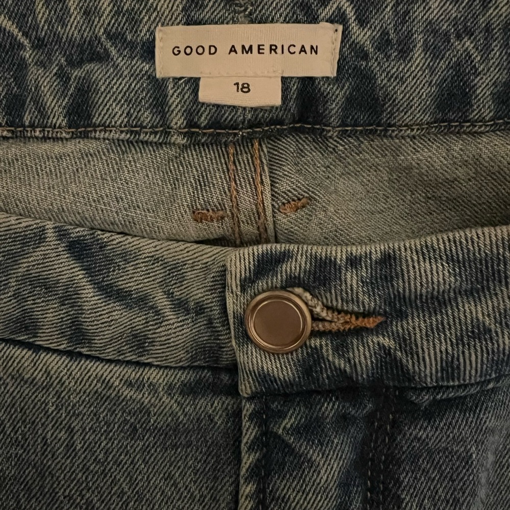 Good American women’s size 18 Jeans 99% cotton like new condition - Picture 3 of 6